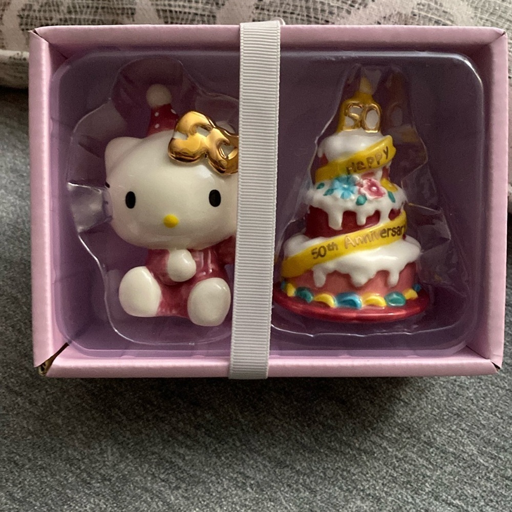 NWT Hello Kitty